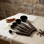 Set of measuring spoons